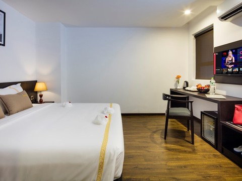 media/roomtypes/050220094831/gallery/khach_san_meriton_nha_trang_12.png