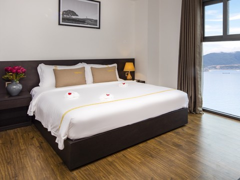 media/roomtypes/050220095134/gallery/khach_san_meriton_nha_trang_22.png