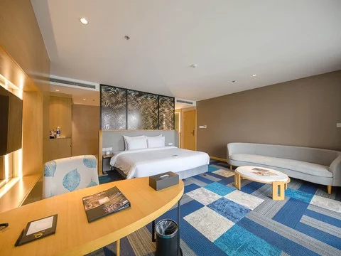 media/roomtypes/080120050302/gallery/khach-san-quinter-central-nhatrang-32.png