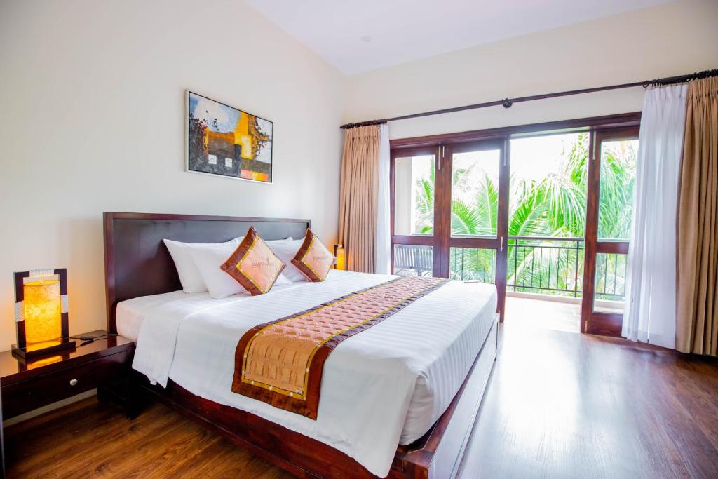media/roomtypes/080120104924/gallery/224232438_diamond_bay_resort_spa.png