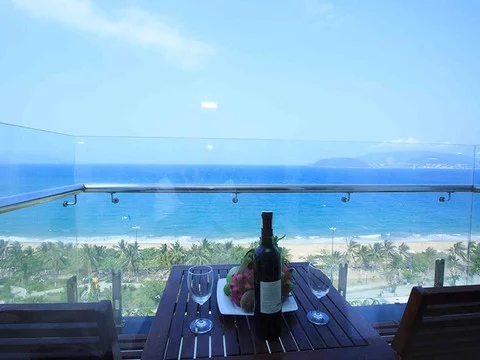 media/roomtypes/080120110821/gallery/nop1525258332_khach_san_soho_nha_trang_nha_trang_star.png