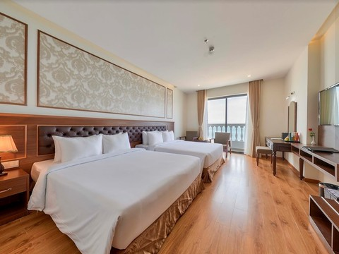 media/roomtypes/080120113755/gallery/jk81529290518_imperial_nha_trang_hotel.png