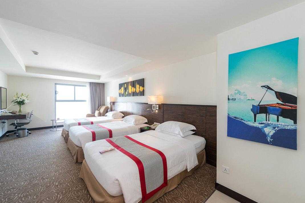 media/roomtypes/080323115649/gallery/khach-san-havana-nha-trang-3-deluxe-city-view-5.jpg