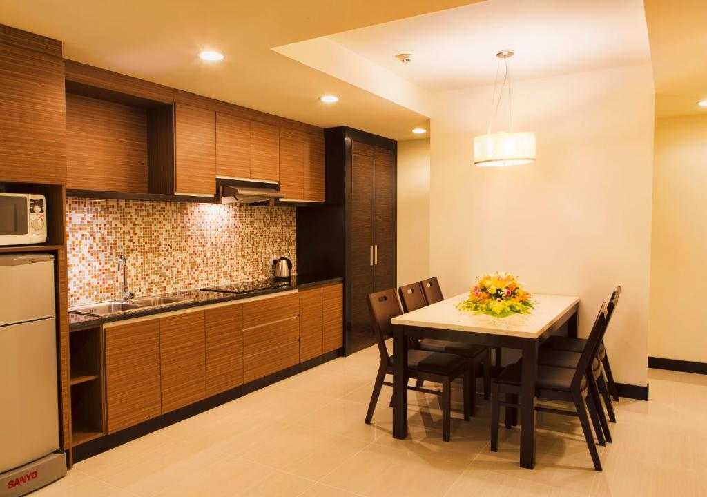 media/roomtypes/080323121332/gallery/khach-san-havana-nha-trang-5-executive-suite-4.jpg