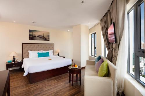 media/roomtypes/090120034812/gallery/khach-san-florida-nha-trang-16.png