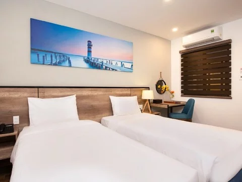 media/roomtypes/090120041054/gallery/khach-san-golden-lotus-central-nha-trang-12.png