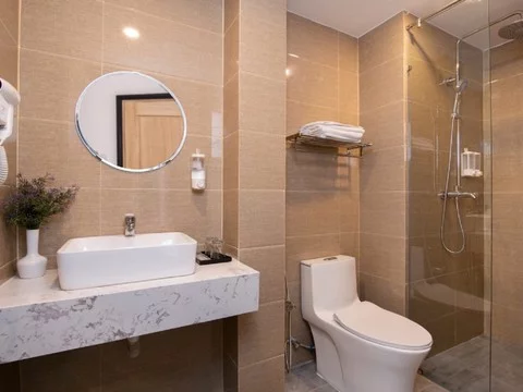 media/roomtypes/090120041054/gallery/khach-san-golden-lotus-central-nha-trang-13.png