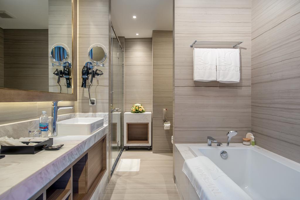 media/roomtypes/090121090905/gallery/vinpearl-hotel-thanh-hoa-duluxe-2.jpg