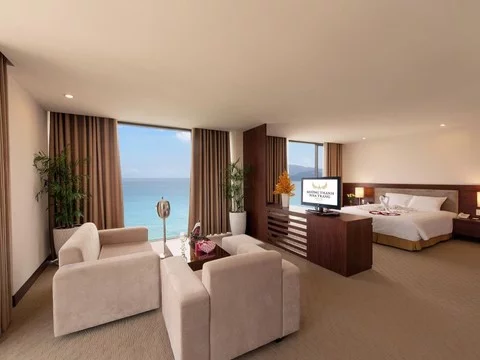 media/roomtypes/100120050458/gallery/g7b1540536780_khach_san_muong_thanh_grand_nha_trang.png