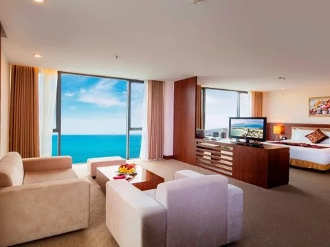 media/roomtypes/100120050458/gallery/v9z1502681668_khach_san_muong_thanh_grand_nha_trang.png