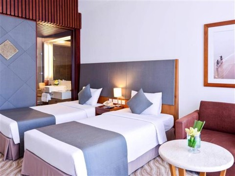 media/roomtypes/100220102747/gallery/khach-san-novotel-nha-trang-19.png