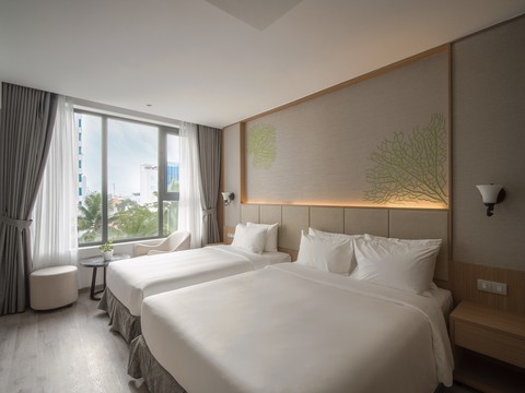 media/roomtypes/100220110627/gallery/khach-san-navada-nha-trang-12.png