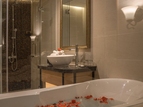media/roomtypes/100220111003/gallery/khach-san-navada-nha-trang-35.png