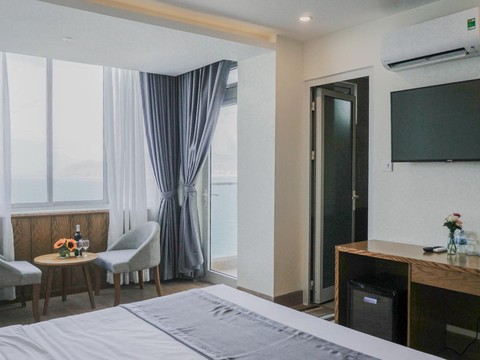 media/roomtypes/100220112943/gallery/khach-san-glory-nha-trang-26.png