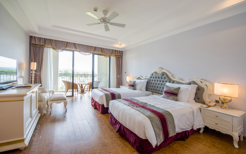 media/roomtypes/110121021044/gallery/vinpearl-resort-golf-phu-quoc-family.jpg