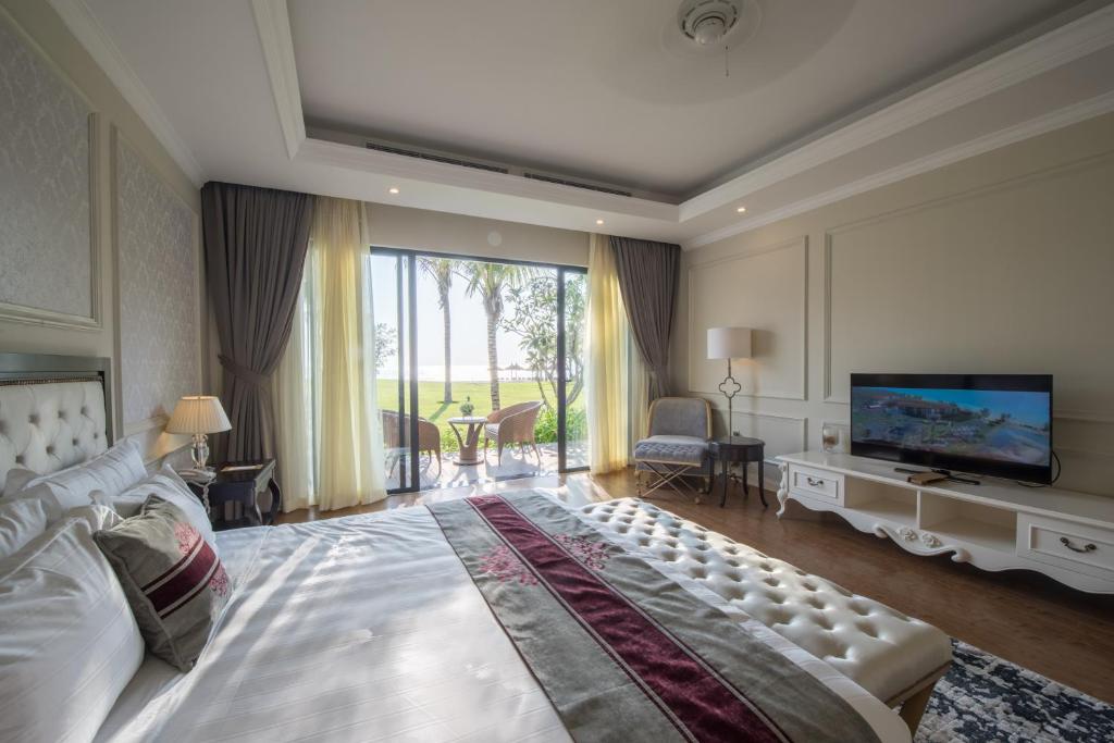 media/roomtypes/110121021101/gallery/vinpearl-resort-golf-phu-quoc-2-bedroom-1.jpg