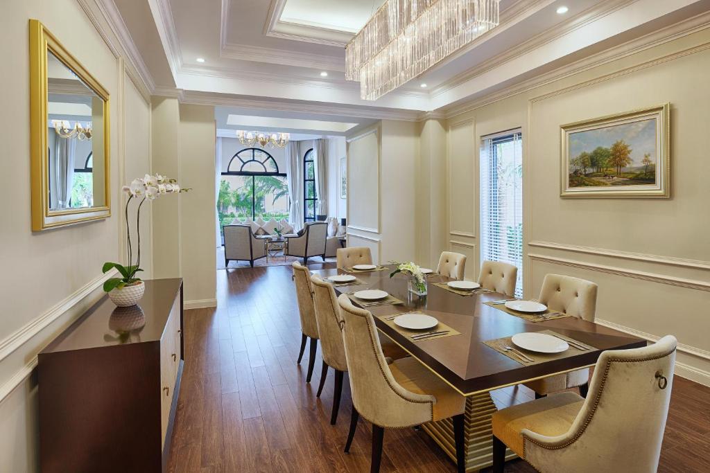 media/roomtypes/110121095317/gallery/vinpearl-discovery-2-phu-quoc-villa-3-bedroom-2.jpg
