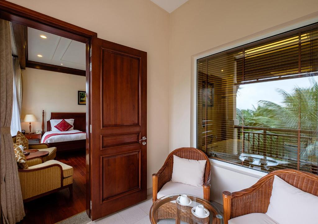 media/roomtypes/110121111952/gallery/vinpearl-luxury-da-nang-duluxe-2.jpg