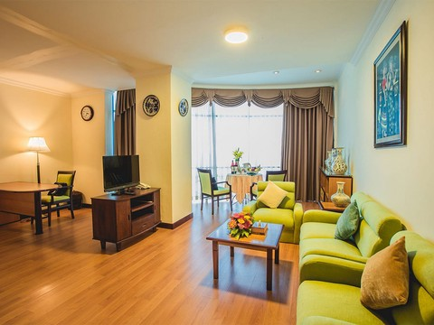 media/roomtypes/110220051039/gallery/khach-san-yasaka-sai-gon-nha-trang-26.png