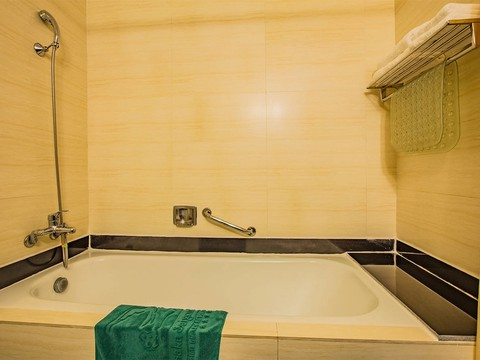 media/roomtypes/110220051039/gallery/khach-san-yasaka-sai-gon-nha-trang-30.png