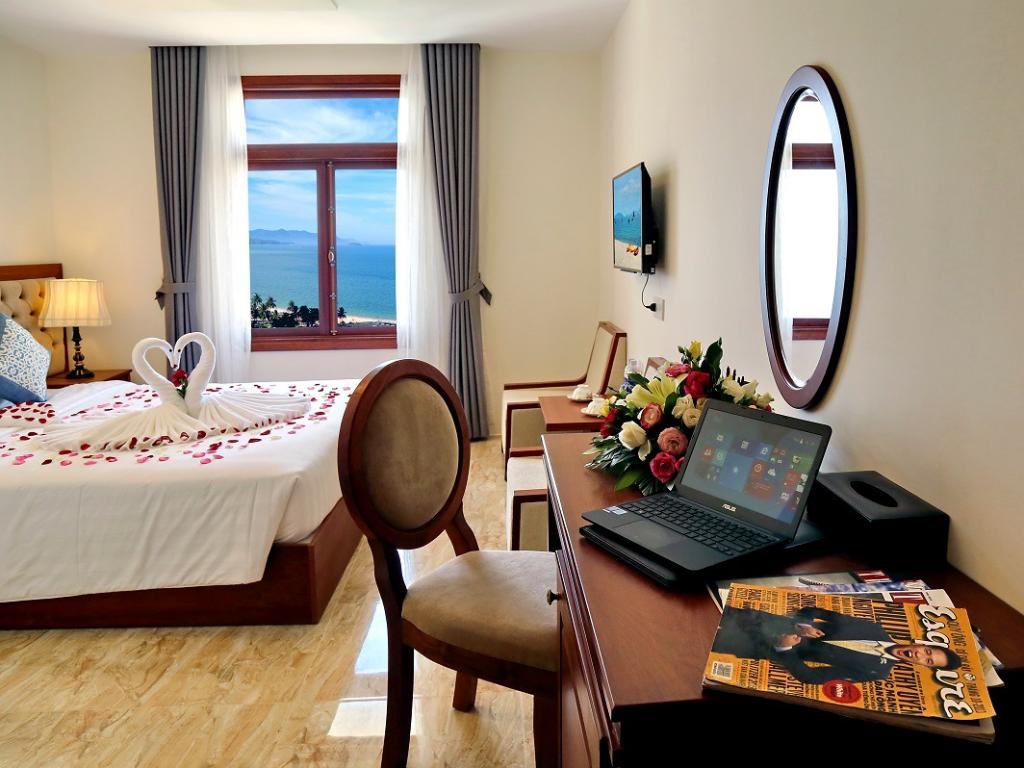 media/roomtypes/110220104715/gallery/khach-san-apus-nha-trang-21.png