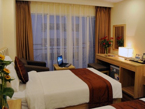 media/roomtypes/120220040808/gallery/khach-san-begonia-14.png