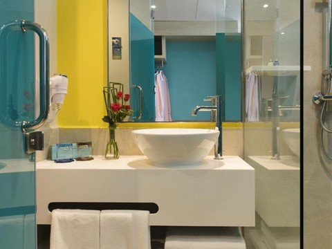 media/roomtypes/120220101159/gallery/ibis_styles_nha_trang_13.png