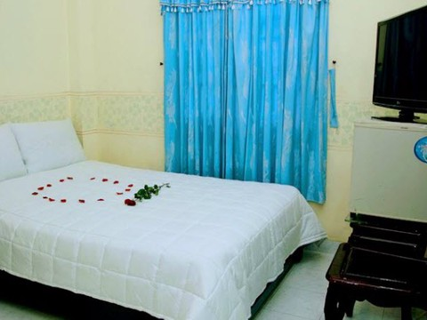 media/roomtypes/130120042959/gallery/jdo1413433286_khach-san-thien-ma-nha-trang.png
