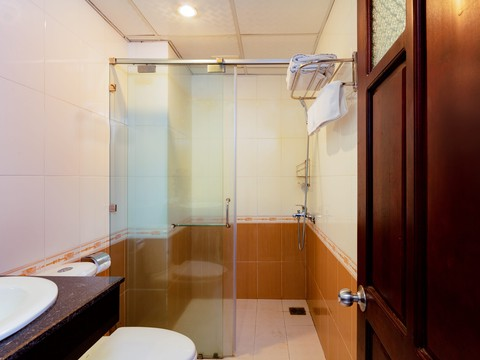 media/roomtypes/130120050442/gallery/khach-san-arima-nha-trang-14.png