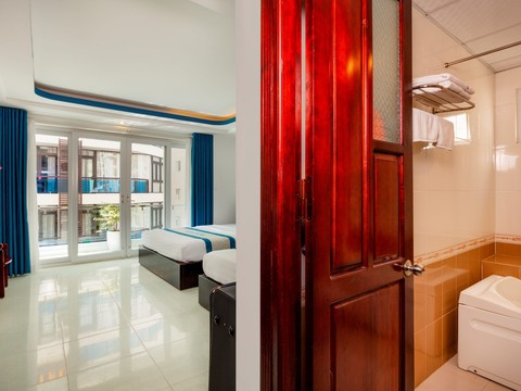media/roomtypes/130120050623/gallery/khach-san-arima-nha-trang-18.png