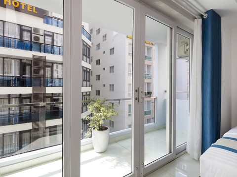 media/roomtypes/130120050743/gallery/khach-san-arima-nha-trang-23.png