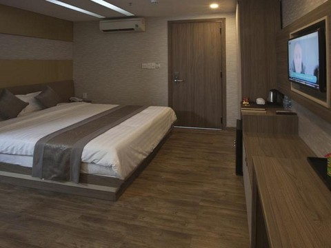 media/roomtypes/130120095912/gallery/w9u1539916476_khach_san_new_sun_nha_trang.png