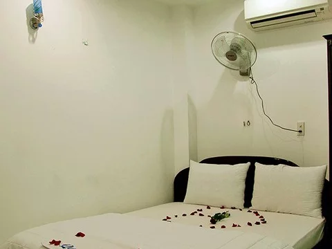 media/roomtypes/130120101359/gallery/idv1412649109_khach-san-queen-nha-trang.png