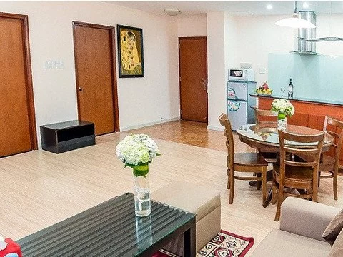 media/roomtypes/130120112501/gallery/guc1540353139_khach_san_nha_trang_lodge.png