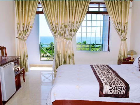media/roomtypes/130120113525/gallery/0ec1487307312_khach_san_thai_duong_nha_trang.png