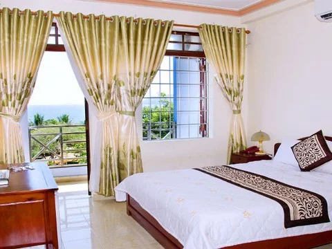 media/roomtypes/130120113525/gallery/mkz1487307313_khach_san_thai_duong_nha_trang.png