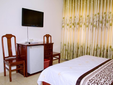 media/roomtypes/130120113525/gallery/xja1540551121_khach_san_thai_duong_nha_trang.png