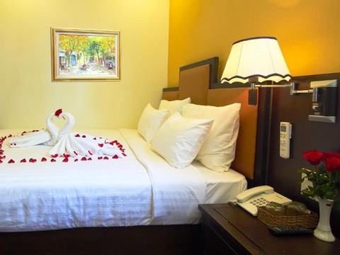 media/roomtypes/130120114423/gallery/khach-san-aladin-nha-trang-13.png