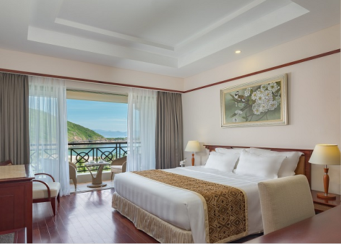 media/roomtypes/130120120242/gallery/twz1540529338_vinpearl_resort_nha_trang.png