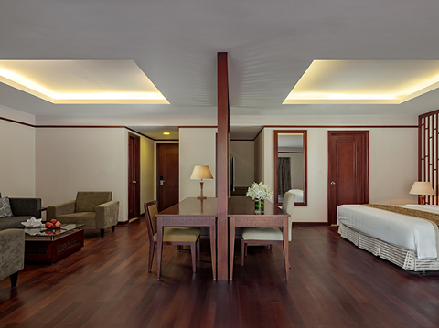 media/roomtypes/130120121709/gallery/i7l1540529964_vinpearl_resort_nha_trang.png