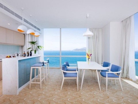 media/roomtypes/150220100054/gallery/khach_san_diamond_bay_nha_trang_42.png