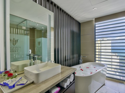 media/roomtypes/150220102137/gallery/khach-san-poseidon-29.png