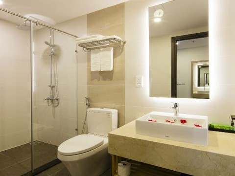 media/roomtypes/150220105516/gallery/khach_san_green_lighthouse_nha_trang_13.png