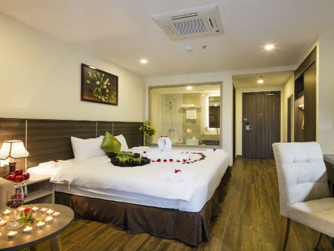 media/roomtypes/150220105641/gallery/khach_san_green_lighthouse_nha_trang_22.png