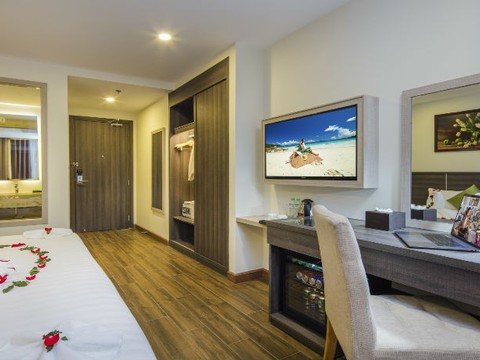 media/roomtypes/150220105641/gallery/khach_san_green_lighthouse_nha_trang_23.png