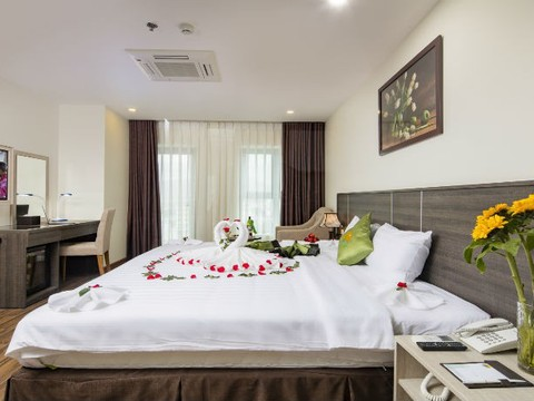 media/roomtypes/150220105641/gallery/khach_san_green_lighthouse_nha_trang_24.png