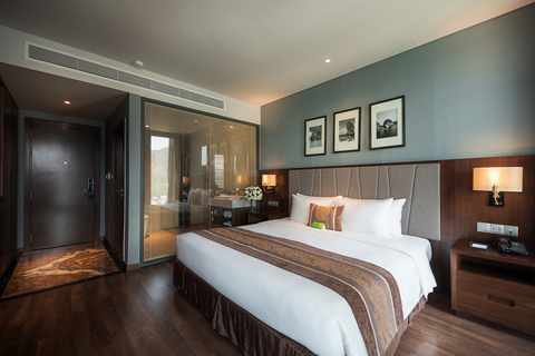 media/roomtypes/160120043922/gallery/ldv1534256012_boton_blue_hotel_spa.png