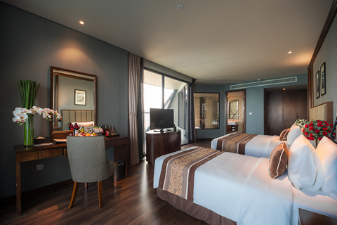 media/roomtypes/160120044507/gallery/tia1534255888_boton_blue_hotel_spa.png