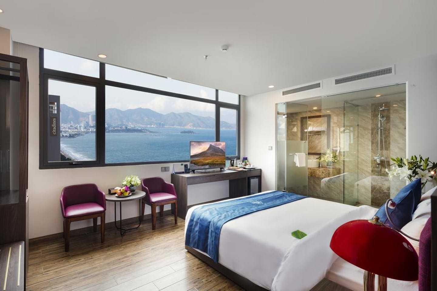 Deluxe Sea View 