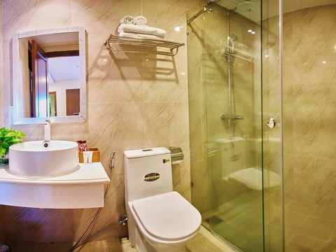 media/roomtypes/170220091031/gallery/boss-hotel-nha-trang-17.png